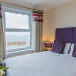 Pentire Newquay Cornwall Hotel